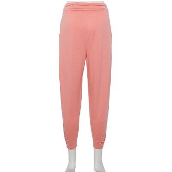 Women’s High-Rise Joggers NWT - Picture 2 of 8